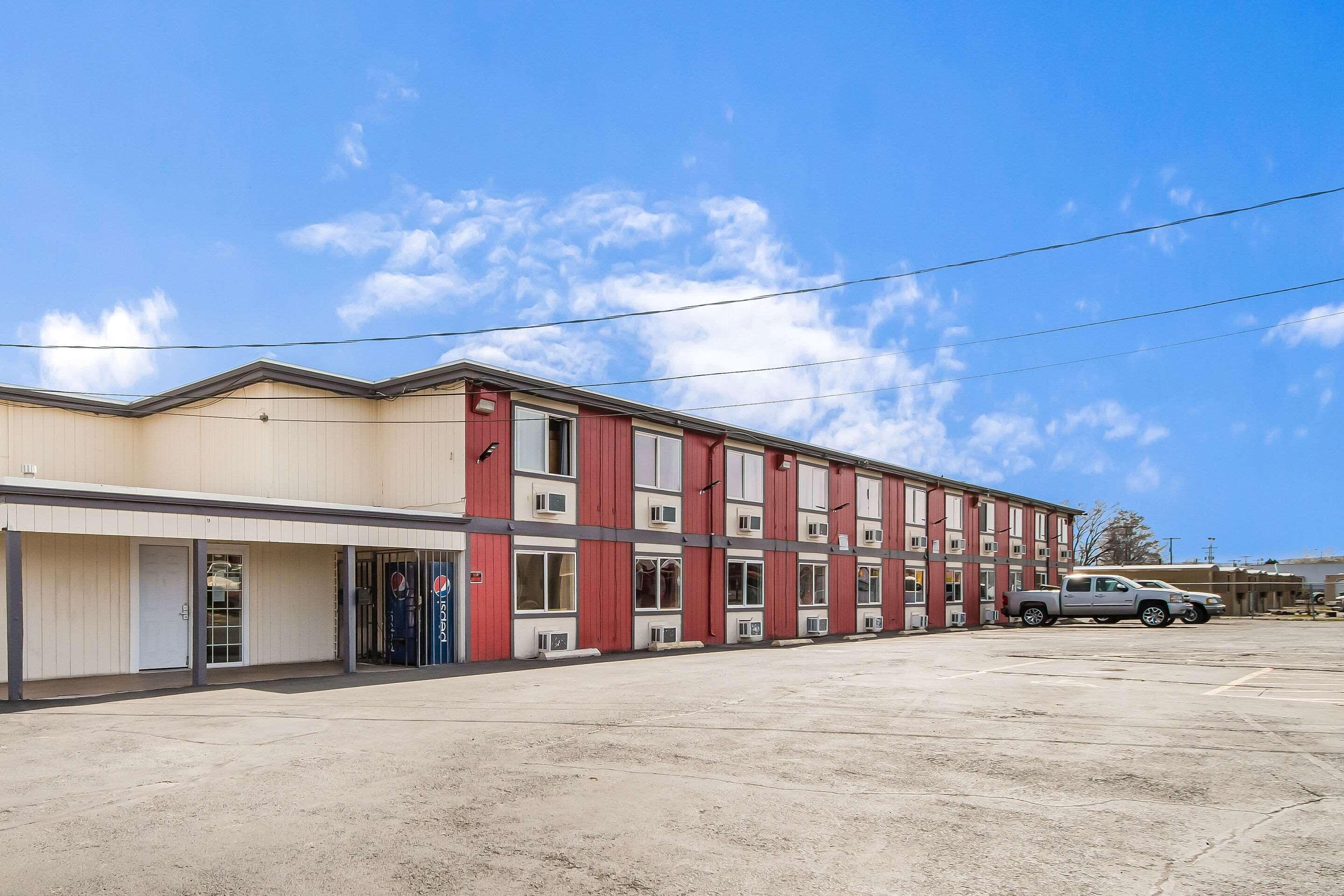 Rodeway Inn ياكيما المظهر الخارجي الصورة